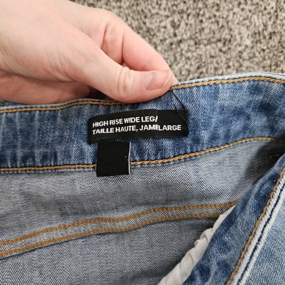 22w plus highrise wide leg jeans - Picture 3 of 12